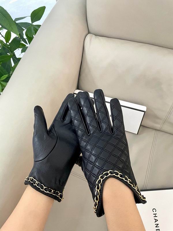 Chanel gloves hm153